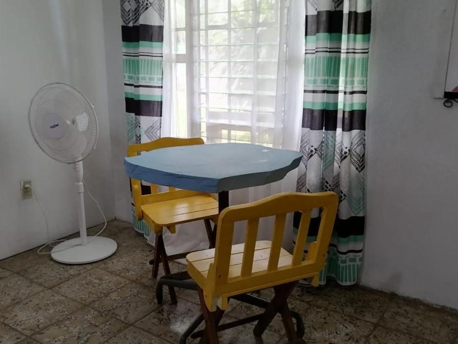 Magic Flower Rooms Cahuita Exterior foto